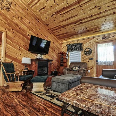 Moonlight Woods Cabin. Beautiful & Relaxing. Sevierville Exterior foto