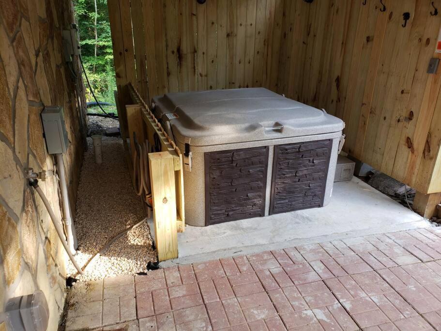 Moonlight Woods Cabin. Beautiful & Relaxing. Sevierville Exterior foto