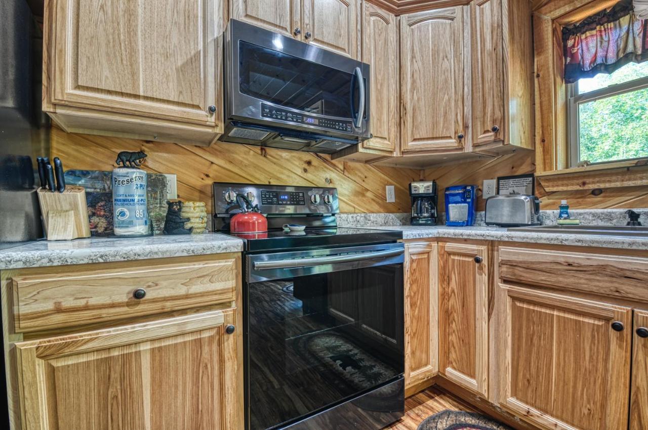 Moonlight Woods Cabin. Beautiful & Relaxing. Sevierville Exterior foto