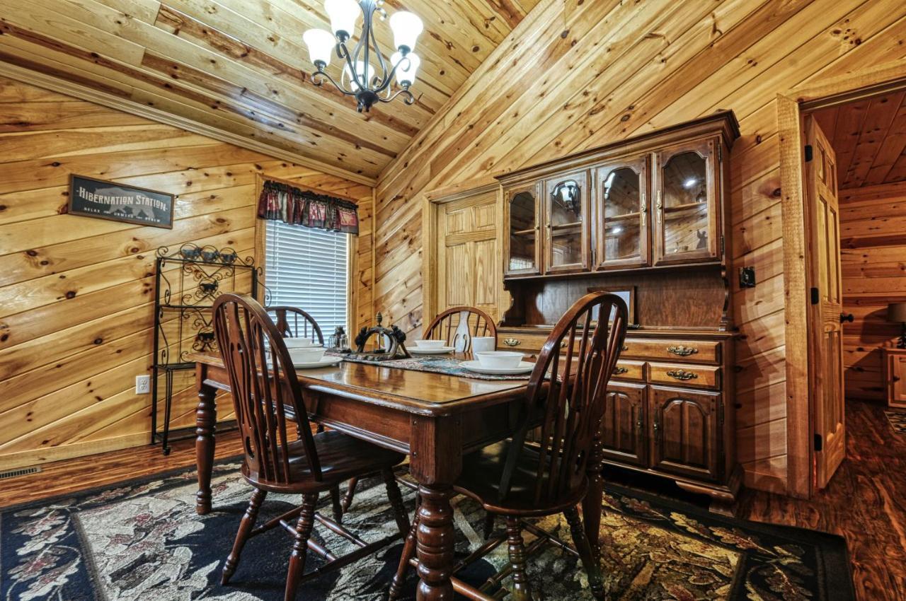 Moonlight Woods Cabin. Beautiful & Relaxing. Sevierville Exterior foto