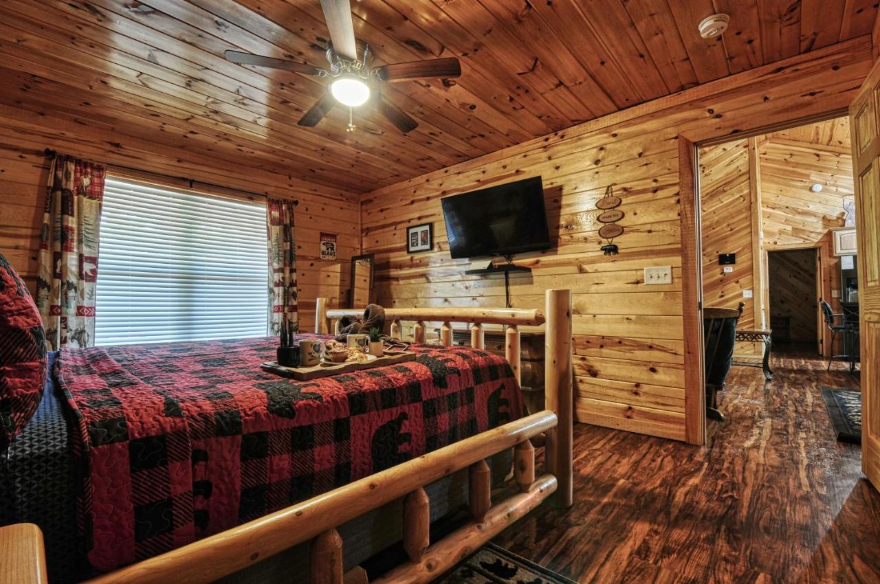 Moonlight Woods Cabin. Beautiful & Relaxing. Sevierville Exterior foto